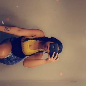 Meet your Posher, Vanessa